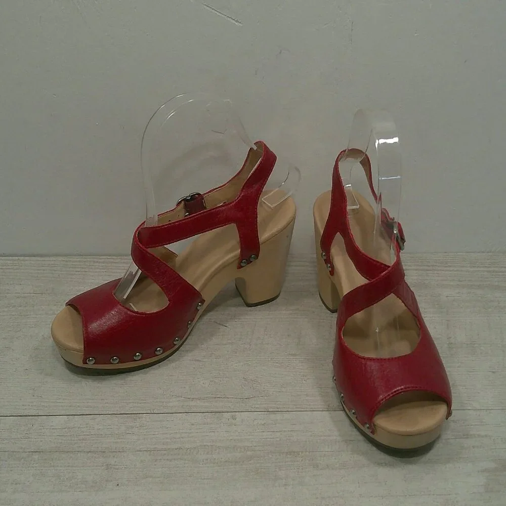 Sexy Leather Cherry Red UGG Nadia Retro Platform Studded Wooden Heels Size 6